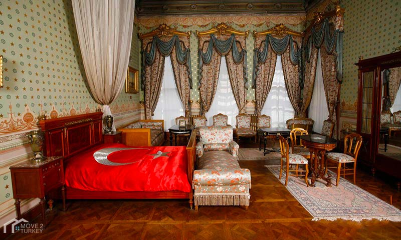 Dolmabahçe Palace Ataturk room