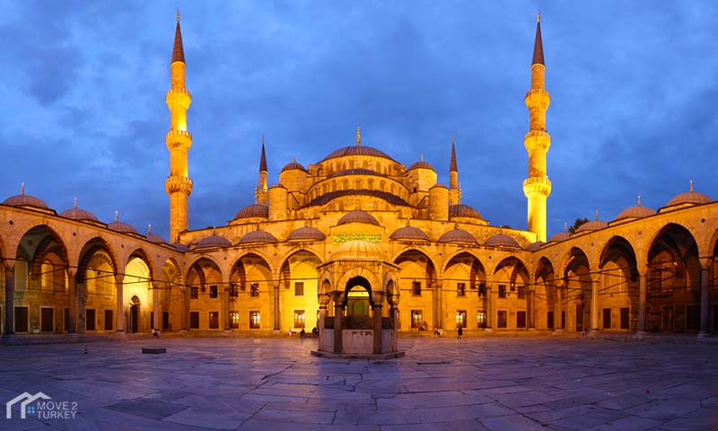 Sultan Ahmed Mosque | the blue Mosque Courtyard