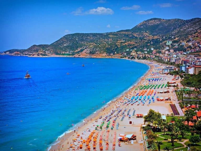 Antalya breaks a new record in visitor numbers during 2020