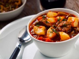 Potato Stew Recipe (Patatesli Yahni)