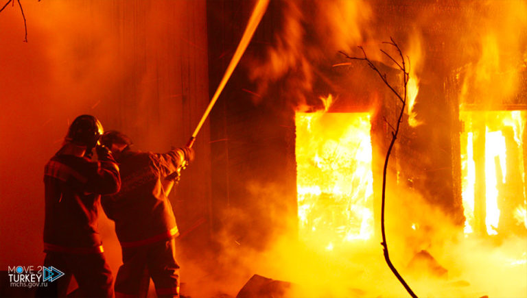 A fire occurred in a warehouse in the Eyup Sultan area