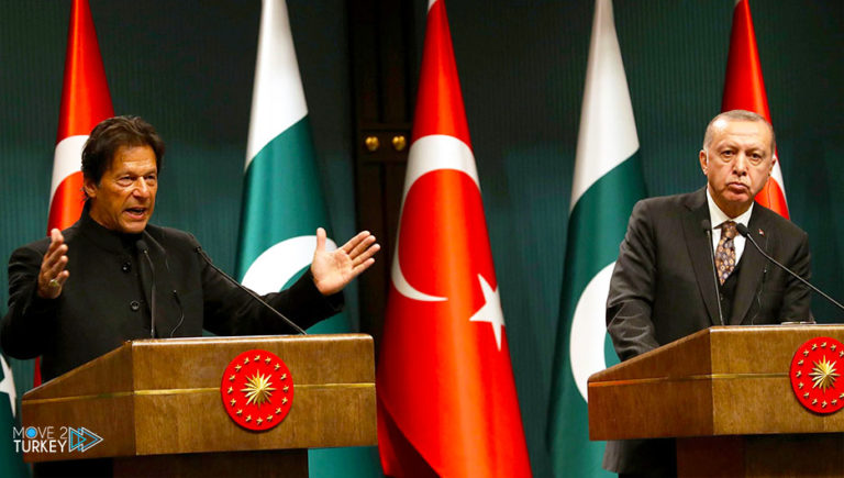 President Erdogan meets with Prime Minister of Pakistan