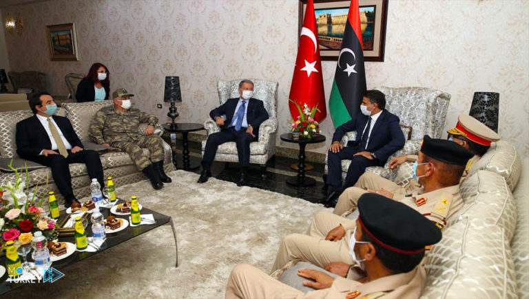 Turkish Defense Minister meets the Libyan Chief of Staff in Tripoli