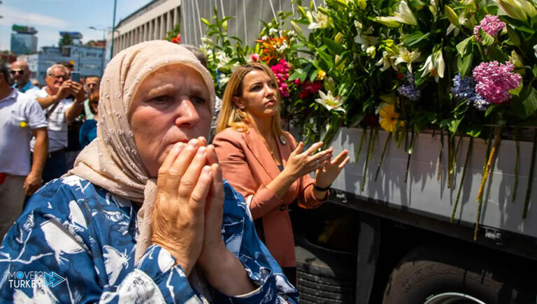 Bosnia march to commemorate victims of Srebrenica massacre