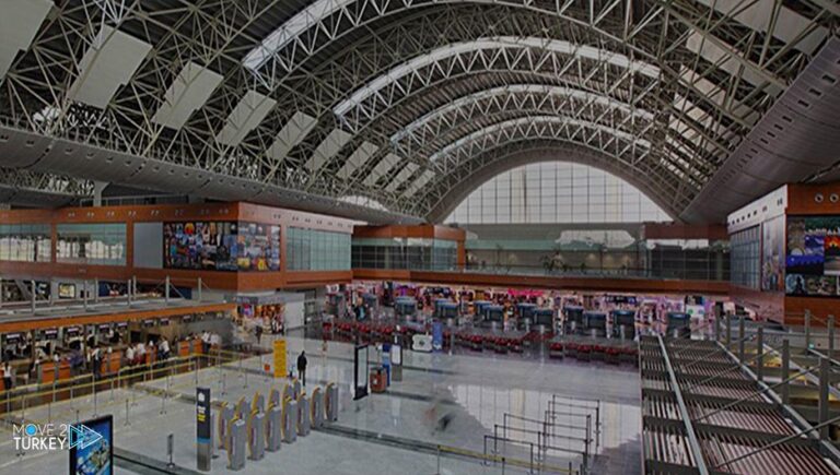 The intensity of the Eid holiday at Sabiha Gökçen Airport