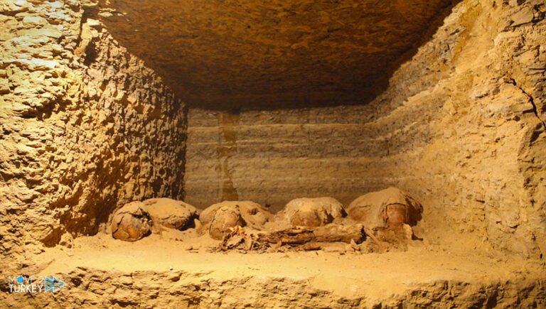 A “burial chamber” backs to the Seljuk era was found in Kayseri, Turkey