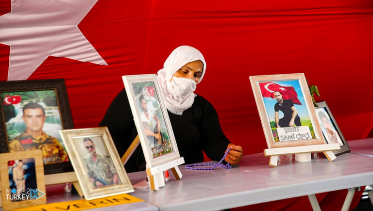 For day 701.. the mothers of Diyarbakir continue their sit-in