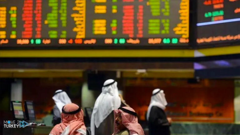 Gulf stock exchanges varied amid a sharp drop in oil prices