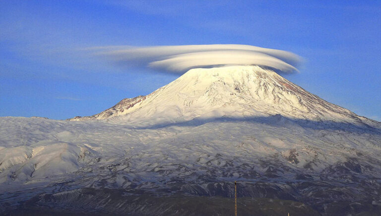 Heralding winter.. Snow covers the top of Mount Ağrı in eastern Turkey