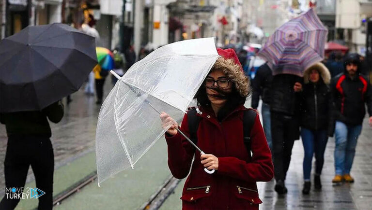 Expect strong winds and showers in eastern Anatolia