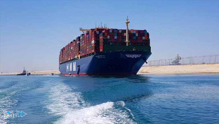 The “first” crossing of the world’s largest container ship from Suez