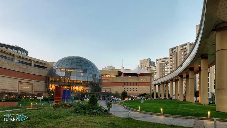 Luxury Shopping Mall in Istanbul