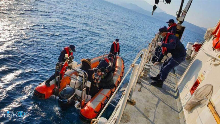 Turkey… Rescued 86 asylum-seekers forced by Greece to return