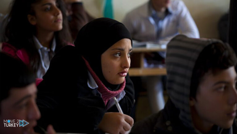 Rights Watch calls on Lebanon to enable Syrians to have an education