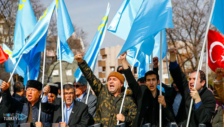 Istanbul.. Crimean Tatars commemorate their exodus to Central Asia