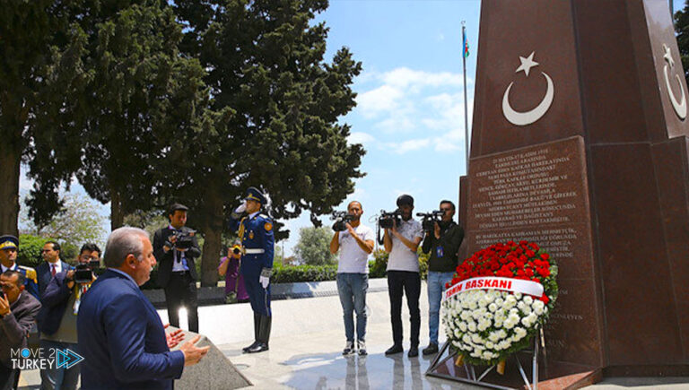 Turkish parliament speaker visits martyrs cemetery in Baku