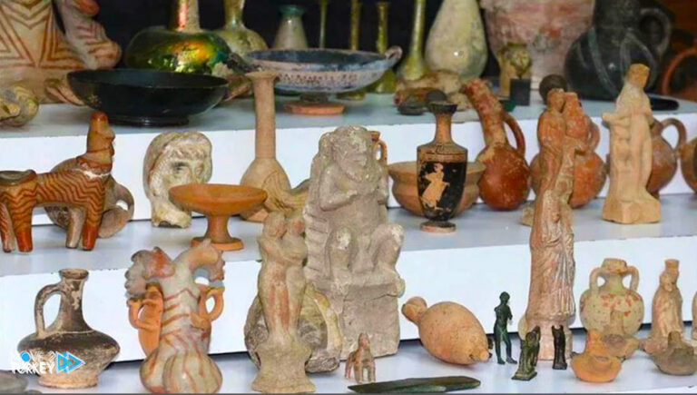 120 artifacts seized in Izmir, Turkey