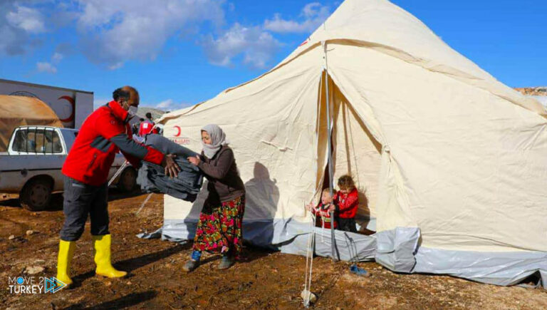 The Turkish Red Crescent shelters displaced Syrian families in Idlib