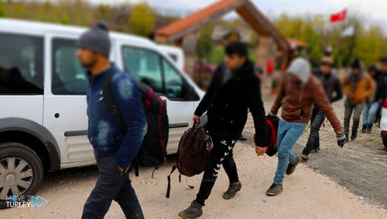 27 irregular migrants arrested in western Turkey