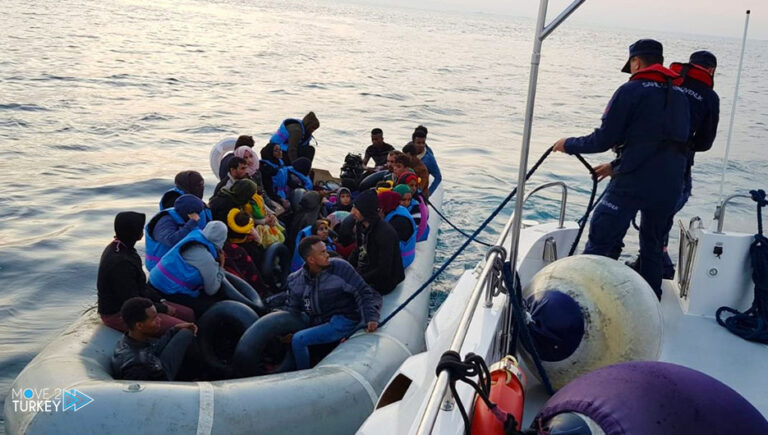 120 irregular migrants arrested in western Turkey