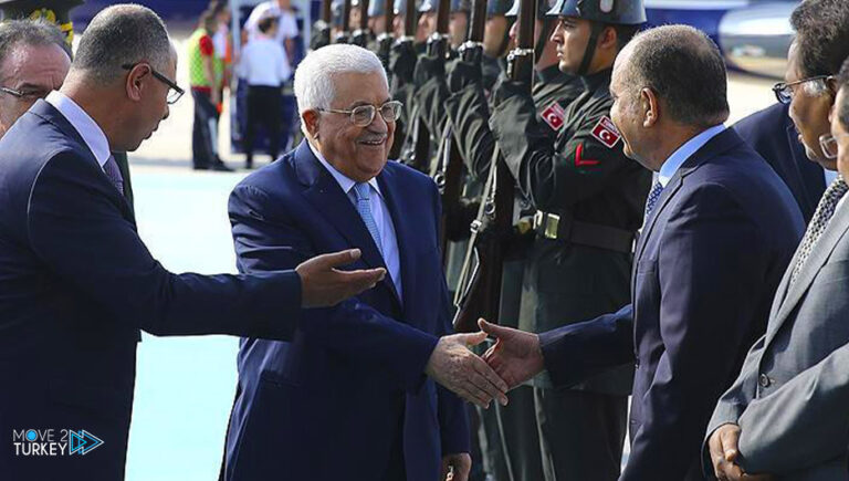 The Palestinian President arrives in the Turkish capital Ankara