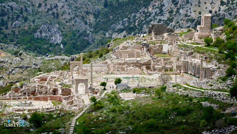 Turkish “Sagalassos” .. The city of emperors and lovers