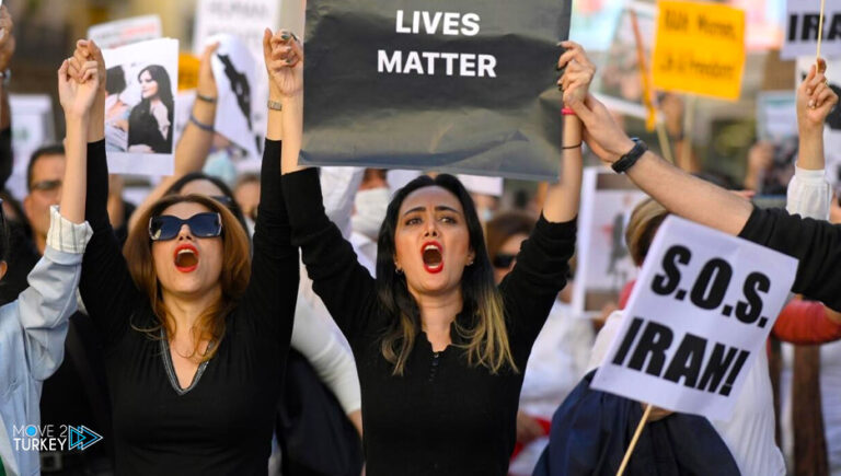 Istanbul.. Demonstration condemning the killing “Amini”