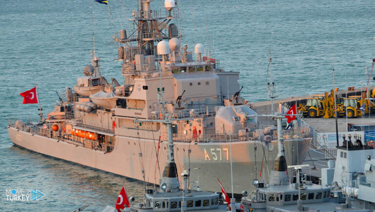 The Turkish army continues to hunt naval mines