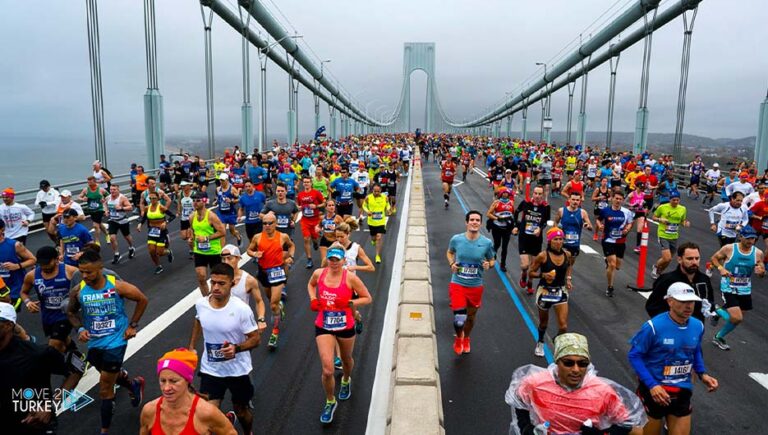 The start of the 44th Istanbul Marathon