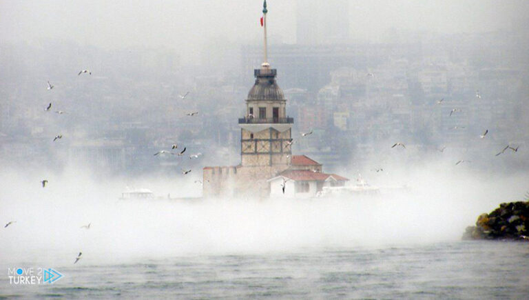 Turkey.. Fog stops the movement of ships in the Dardanelles