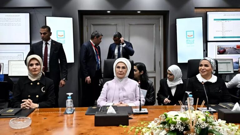 Emine Erdogan: Turkey is ready to host Gaza orphans