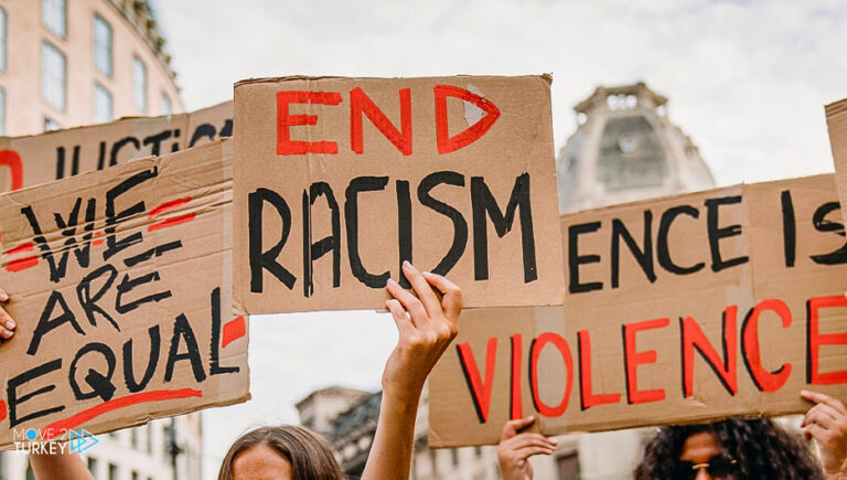 Istanbul hosts an international conference to combat racism