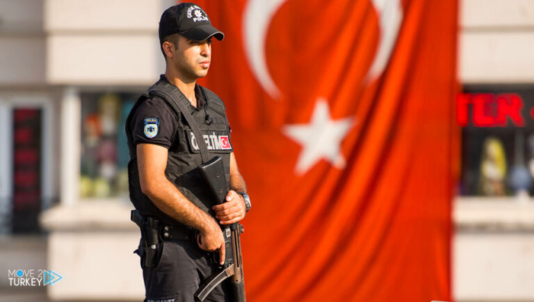 تركيا.. حبس شخصين متهمين بالتجسس للموساد