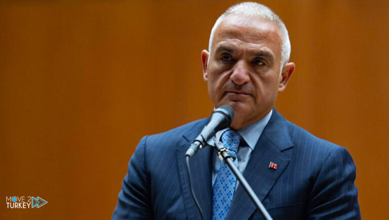 وزير الثقافة التركي يحيي الذكرى الرابعة لرحيل سيزاي كاراكوتش في الرابعة